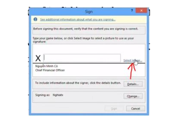 Người nhận chèn chữ ký vào văn bản, tài kiệu.