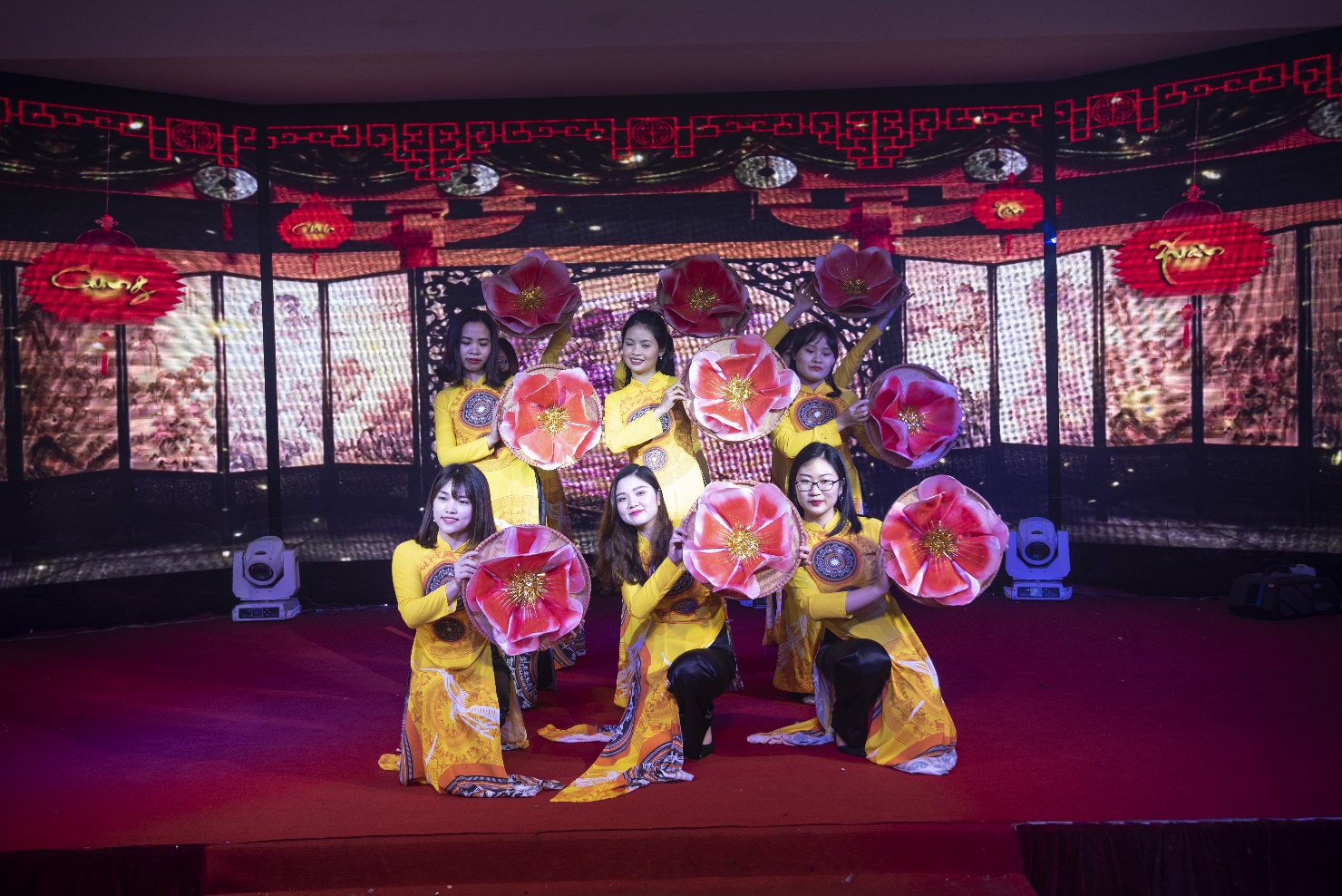 Tiệc cuối năm Thái Sơn – đêm của cảm xúc và sự trân trọng